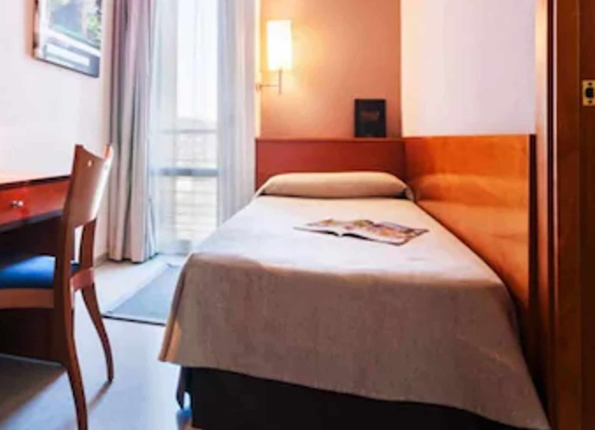 Hotel Granollers Exteriér fotografie