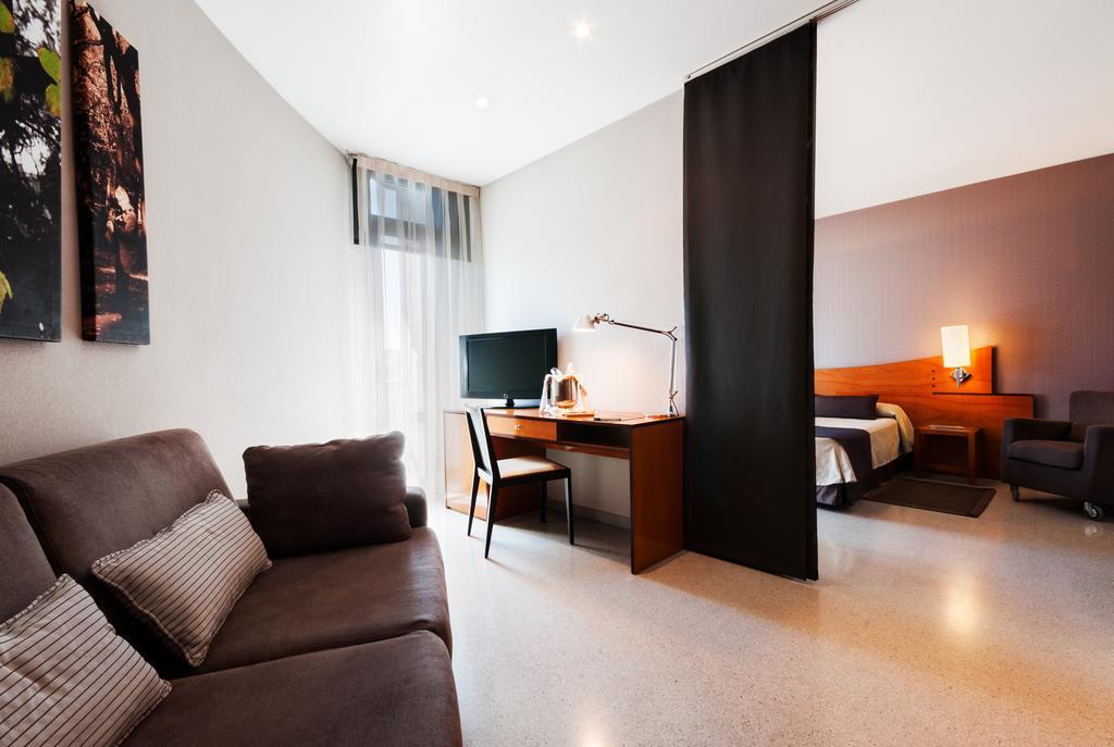 Hotel Granollers Exteriér fotografie